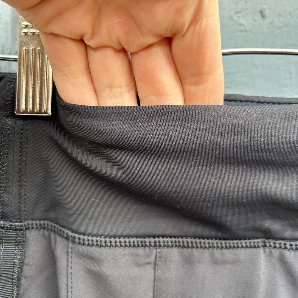 Lululemon Pace Rival, size 6 - Picture 12 of 13